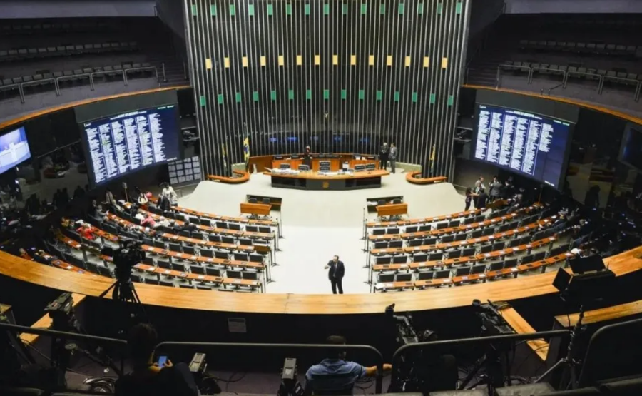 Concurso da Câmara dos Deputados abre inscrições
