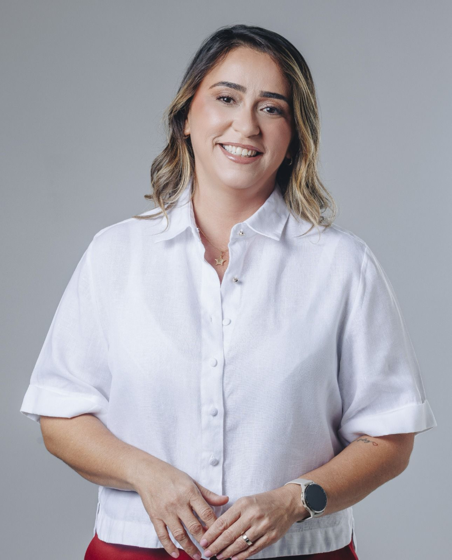 Samanda cresce na corrida ao Senado