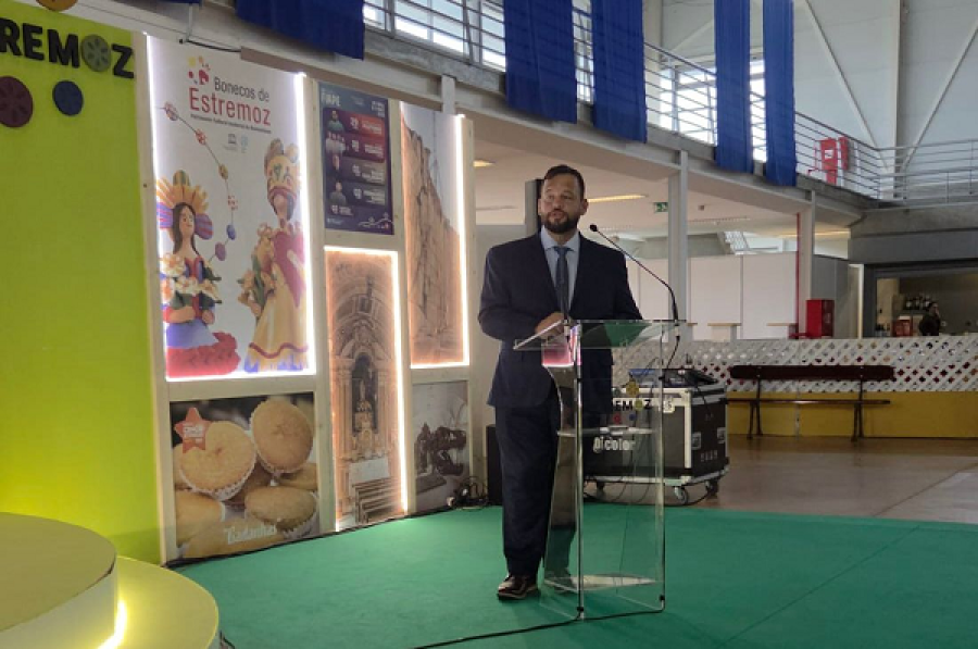 Extremoz promove São João e turismo em feira internacional de Portugal